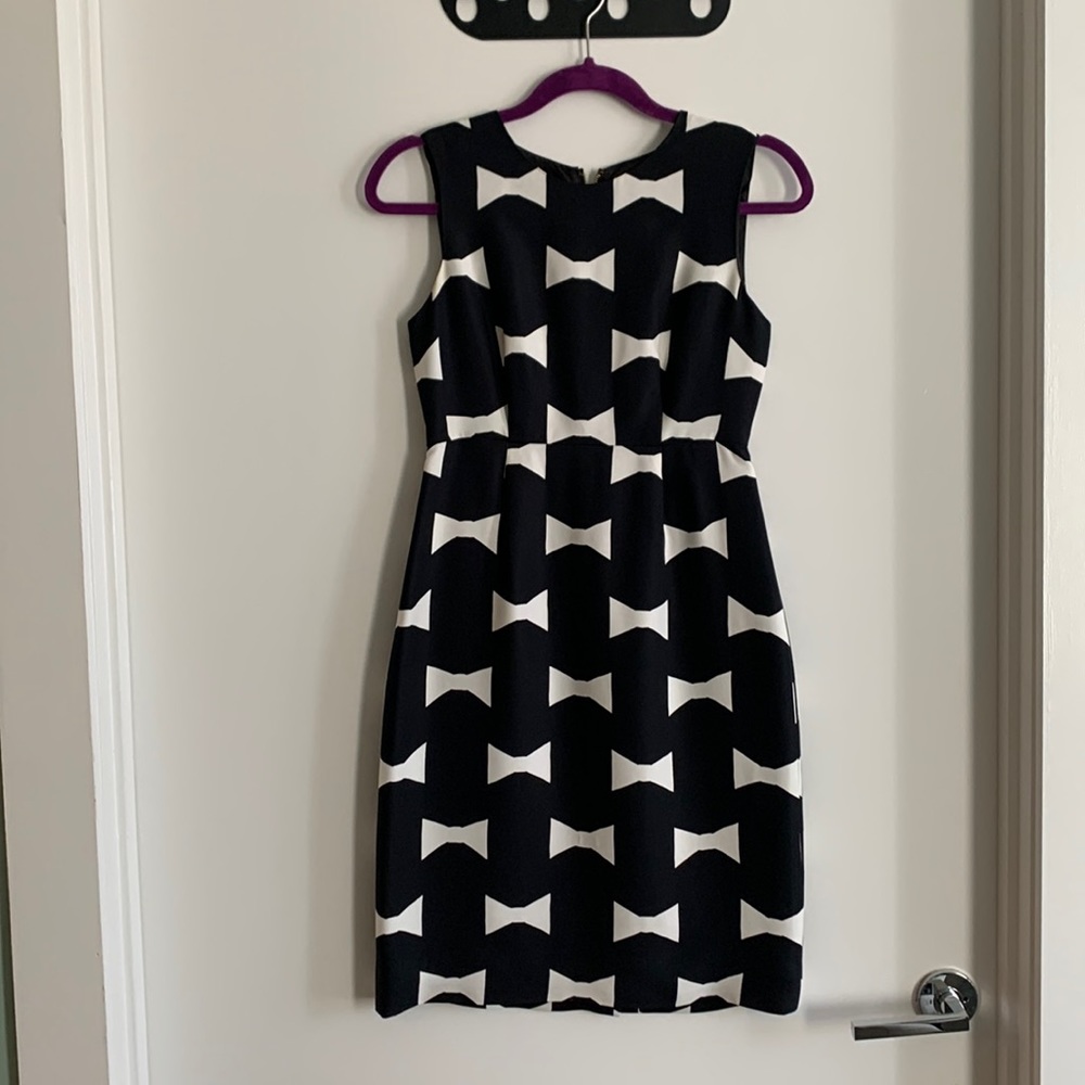 Kate Spade black-and-white sheath dress with cute bow tie print